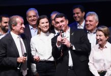 Flávio recebe do PL 7,9 vezes mais do que rivais arrecadaram fora de siglas flavio-recebe-do-pl-7,9-vezes-mais-do-que-rivais-arrecadaram-fora-de-siglas